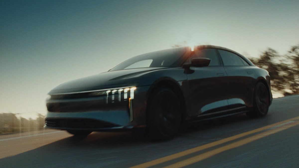 LBBOnline's tweet photo. .@LucidMotors defies convention in its first brand campaign 'Compromise Nothing' from @Giant_Spoon. https://t.co/3kmnpnF11b https://t.co/64n1s1qExp