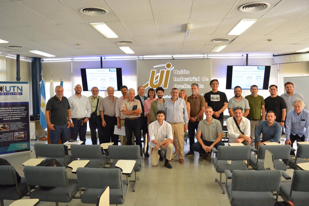 utnfra's tweet photo. SE DICTÓ EL SEMINARIO SOBRE EL PROGRAMA PARA LA MEJORA DEL FACTOR DE POTENCIA 

➡️Encontra más información en: https://t.co/4FalM4zDo7 https://t.co/tbl8W3jRji