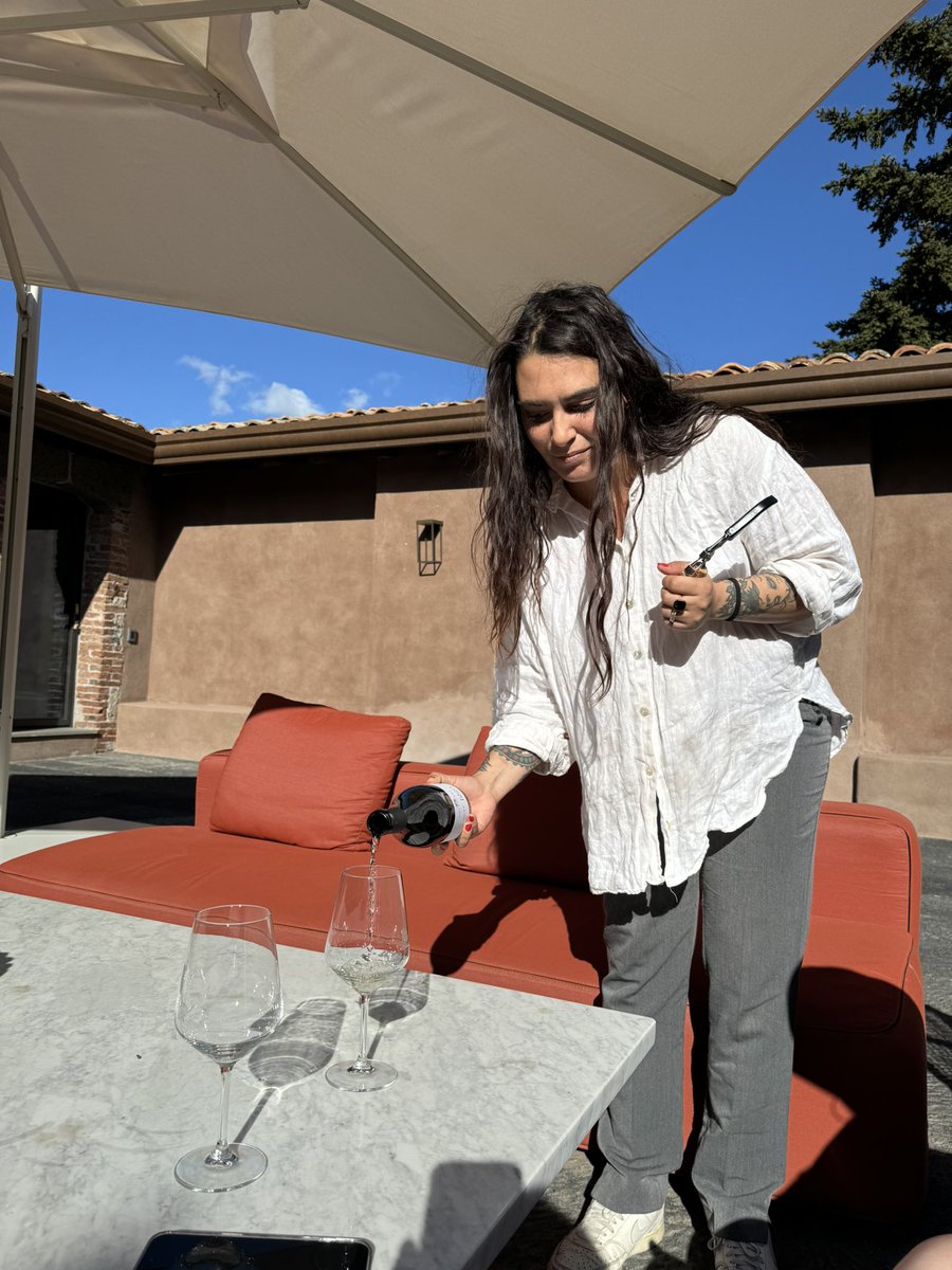 We are working on the next issue of #winecountryinternational magazine. This issue will feature the Wines Of Sicily 🍷😍#etnadoc #winesofsicily #noto #catania #daviesphotos <a href="/chrisjdavies59/">Christopher J Davies</a> @fuedomontodi <a href="/WinesOfSicily/">Wines of Sicily</a> <a href="/WSETglobal/">WSETglobal</a>