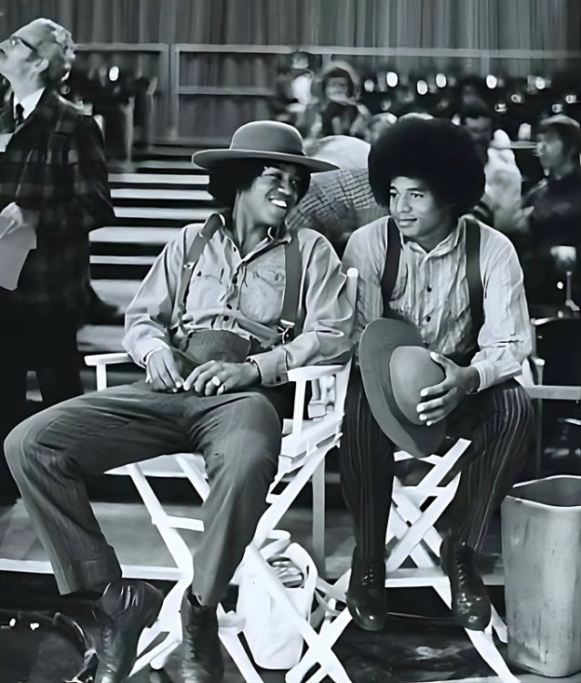 Jackie Jackson (@jackiejackson5) on Twitter photo ๐๐ฎ๐ฝ๐ฝ๐ ๐๐ถ๐ฟ๐๐ต๐ฑ๐ฎ๐ ๐๐ผ ๐บ๐ ๐น๐ถ๐๐๐น๐ฒ ๐ฏ๐ฟ๐ผ๐๐ต๐ฒ๐ฟ <a href="/jermjackson5/">Jermaine Jackson</a>! ๐ช๐ถ๐๐ต๐ถ๐ป๐ด ๐๐ผ๐ ๐ฎ ๐๐ฒ๐ฎ๐ฟ ๐ณ๐ถ๐น๐น๐ฒ๐ฑ ๐๐ถ๐๐ต ๐น๐ผ๐๐ฒ, ๐ต๐ฎ๐ฝ๐ฝ๐ถ๐ป๐ฒ๐๐, ๐ฎ๐ป๐ฑ ๐ฒ๐ป๐ฑ๐น๐ฒ๐๐ ๐ฏ๐น๐ฒ๐๐๐ถ๐ป๐ด๐. ๐๐ผ๐๐ฒ ๐๐ผ๐, ๐ฎ๐น๐๐ฎ๐๐! ๐๐ถ ๐๐ฎ๐ฝ๐ฝ๐ ๐๐ถ๐ฟ๐๐ต๐ฑ๐ฎ๐ ๐๐ผ ๐บ๐ ๐น๐ถ๐๐๐น๐ฒ ๐ฏ๐ฟ๐ผ๐๐ต๐ฒ๐ฟ <a href="/jermjackson5/">Jermaine Jackson</a>! ๐ช๐ถ๐๐ต๐ถ๐ป๐ด ๐๐ผ๐ ๐ฎ ๐๐ฒ๐ฎ๐ฟ ๐ณ๐ถ๐น๐น๐ฒ๐ฑ ๐๐ถ๐๐ต ๐น๐ผ๐๐ฒ, ๐ต๐ฎ๐ฝ๐ฝ๐ถ๐ป๐ฒ๐๐, ๐ฎ๐ป๐ฑ ๐ฒ๐ป๐ฑ๐น๐ฒ๐๐ ๐ฏ๐น๐ฒ๐๐๐ถ๐ป๐ด๐. ๐๐ผ๐๐ฒ ๐๐ผ๐, ๐ฎ๐น๐๐ฎ๐๐! ๐๐ถ