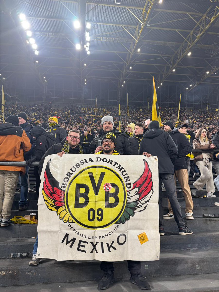 Borussia Dortmund México tweet media