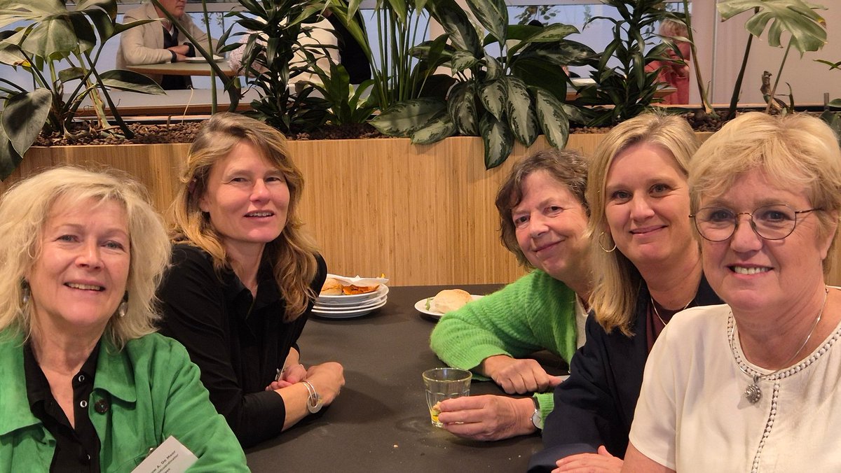 An De Moor tweet media