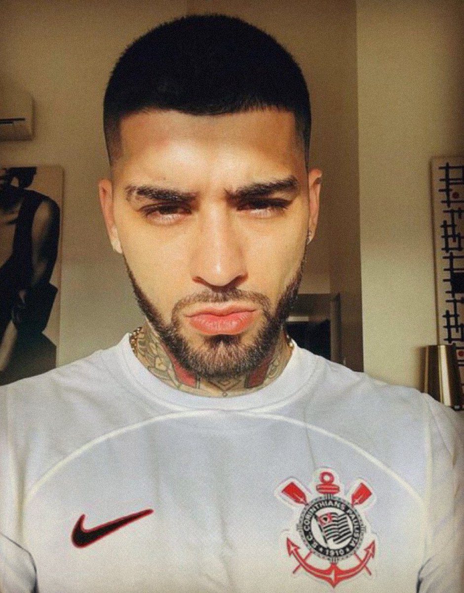 meanshoes's tweet photo. @lwtomlinsxon Sorry mas ele já tem time bb 😴 https://t.co/ttT19XZWPr