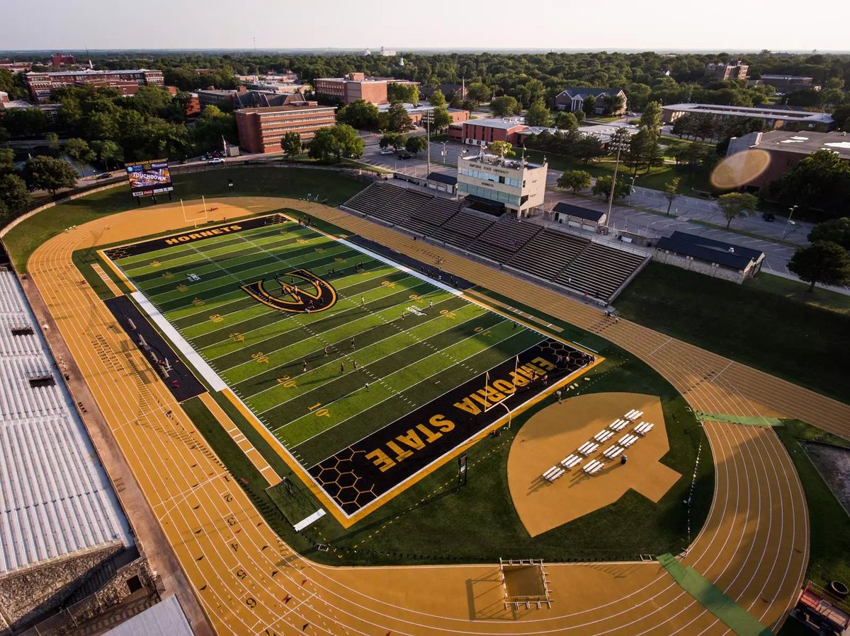 After a fantastic workout and visit yesterday, I'm excited to share that I've received an offer from Emporia State! #StingersUp🐝