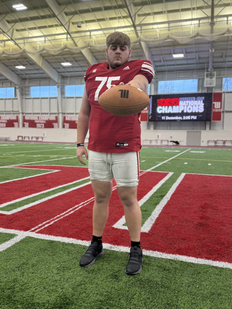 EthanKent75's tweet photo. After a great conversation and visit with @JimCollins_FB I am blessed to receive an offer from @WittFootball 
@BHSfootball4 @mattiaajm https://t.co/EGA6vF4xSb