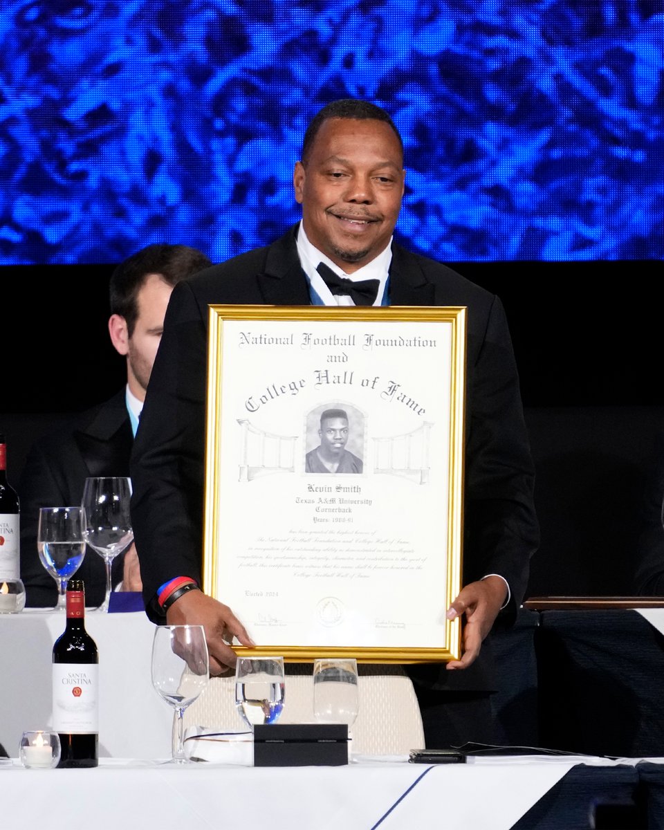Texas A&M Football (@aggiefootball) on Twitter photo Congratulations to Kevin Smith on being officially inducted into the College Football Hall of Fame 👍
#GigEm | <a href="/NFFNetwork/">National Football Foundation</a> | <a href="/cfbhall/">College Football Hall of Fame</a> Congratulations to Kevin Smith on being officially inducted into the College Football Hall of Fame 👍
#GigEm | <a href="/NFFNetwork/">National Football Foundation</a> | <a href="/cfbhall/">College Football Hall of Fame</a>