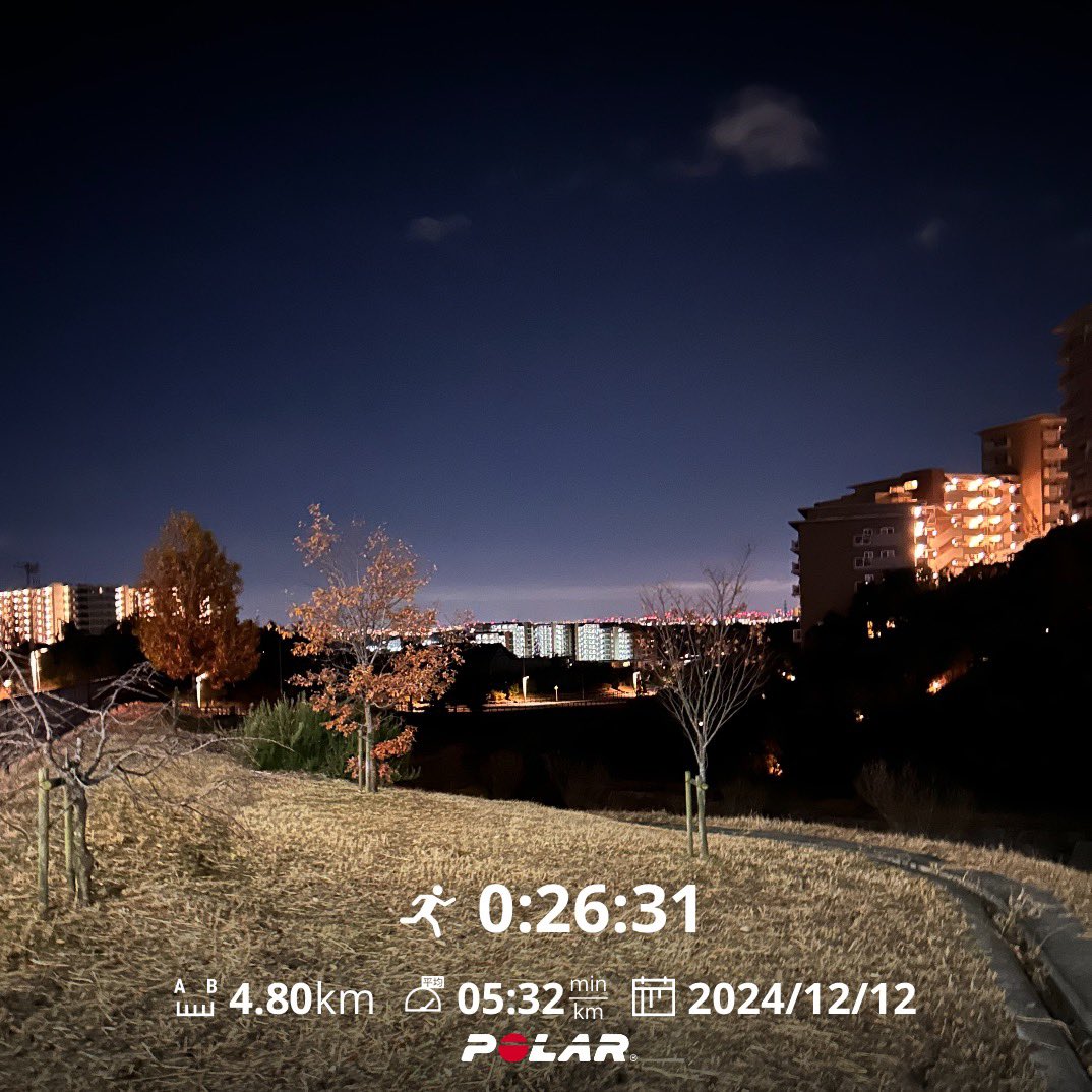 gnaHtzDEvZfJgXm's tweet photo. 4℃ ウデニオモリ
走ってるときは特に感じないけど、あいかわらず左シンスプリント。寝る前のマッサージで悶絶してます
#M体質ノ会
#TRACE2 https://t.co/9LRlRjls4l