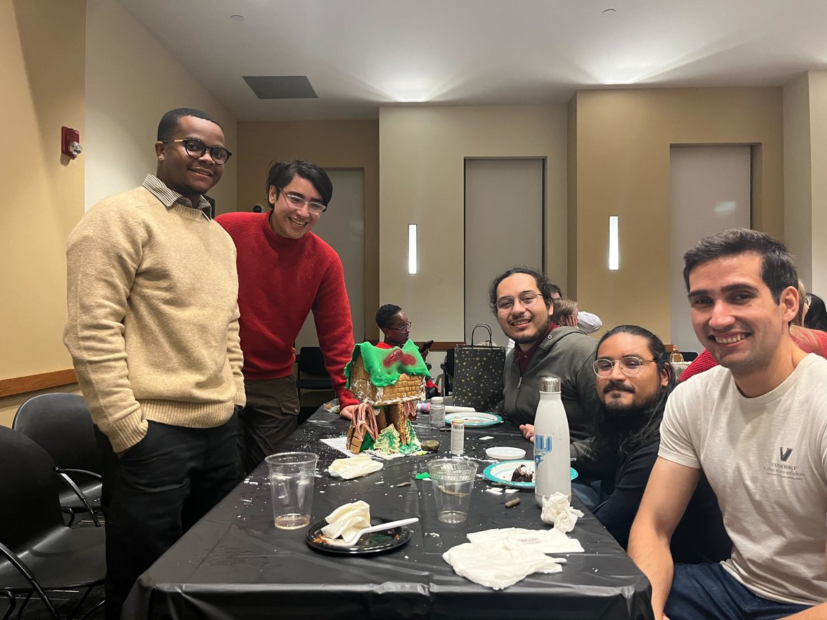 Fisk-Vanderbilt Master's-to-PhD Bridge Program tweet media