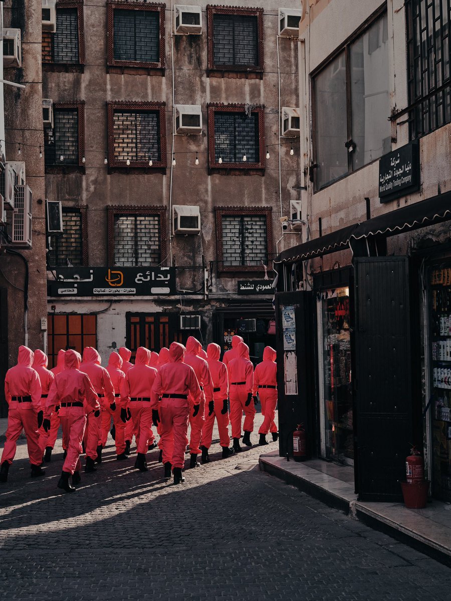 NetflixMENA's tweet image. اذا شفتوهم في البلد وقالوا لكم عندنا لعبة، لا تلعبون 🐙
#لعبة_الحبّار_في_السعودية