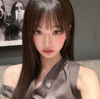 tina tweet media