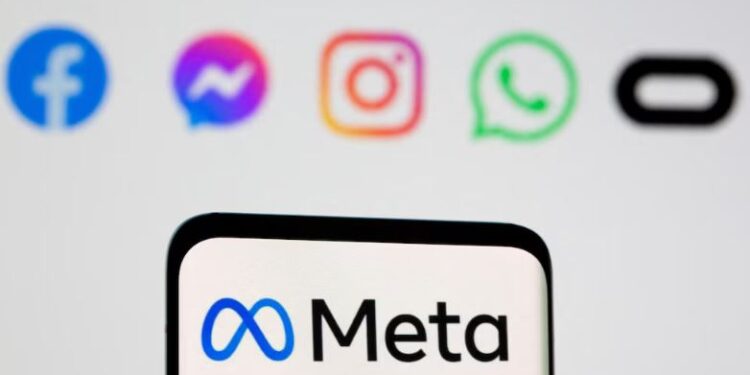 FernandoTorroja's tweet photo. Para variar, nuevamente reportan fallas en las redes sociales pertenecientes a Meta: #WhatsApp  #Instagram y #Facebook 

@Meta @WhatsApp https://t.co/AT1FQb1LfF
