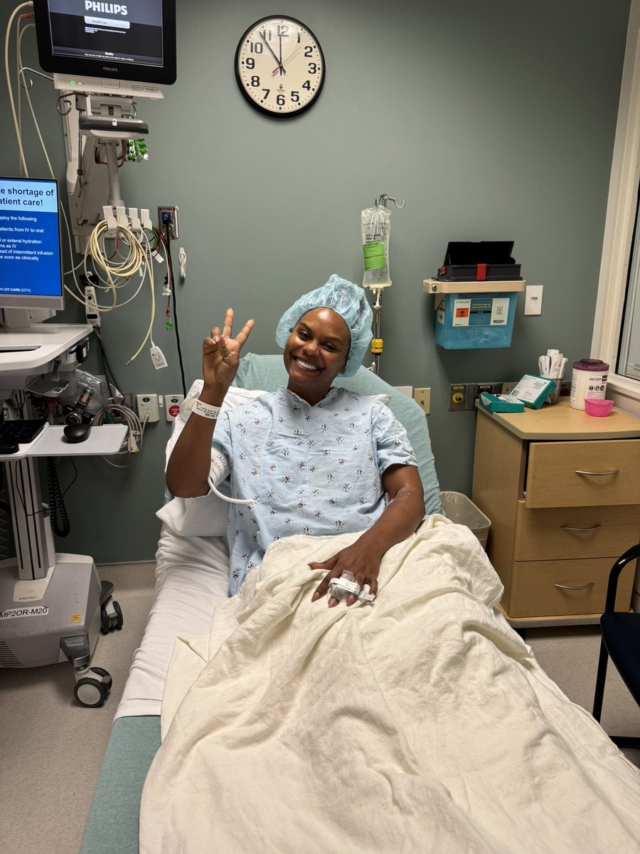 IamTabithaBrown's tweet image. Here we go! Baaaaaabbbbyyyy when they fix this hip, yall better get ready because we finna be dipping😂😂😂. Thank yall for the love and prayers🙏🏾. See yall soon✌🏾&amp;amp;❤️. #tabithabrown #spreadlove