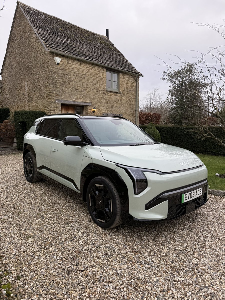 Andrew Till tweet media