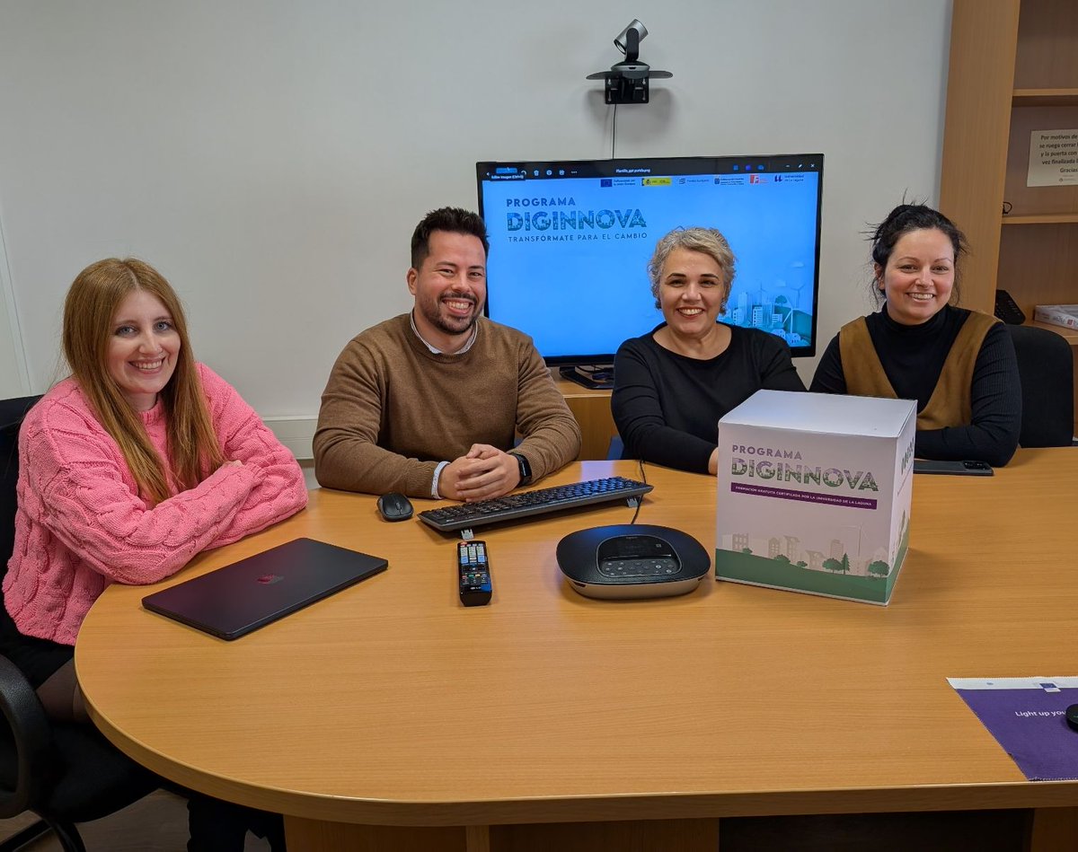 fg_ull's tweet photo. 📍 La #FGULL y la #FULP se reúnen para plantear los objetivos de la tercera edición de Diginnova.

Durante este encuentro, se establecieron fechas claves del cronograma y detallaron aspectos relacionados con la formación que recibirá el estudiantado.

👉 https://t.co/CtC7e9fgc3 https://t.co/DI2s2xrcUR
