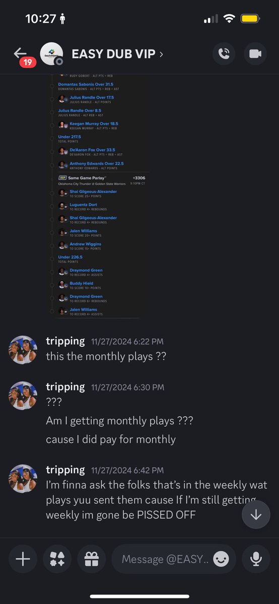 thattsjulia's tweet photo. I have way more screenshots twitter just only let me do those hold up… https://t.co/Ny1QiAZpMB