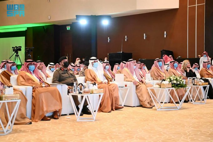 saudi24tv's tweet photo. أمير جازان يرعى حفل افتتاح ملتقى دعم الاستثمار في محافظات القطاع الجبلي. https://t.co/65TZHjFUQA