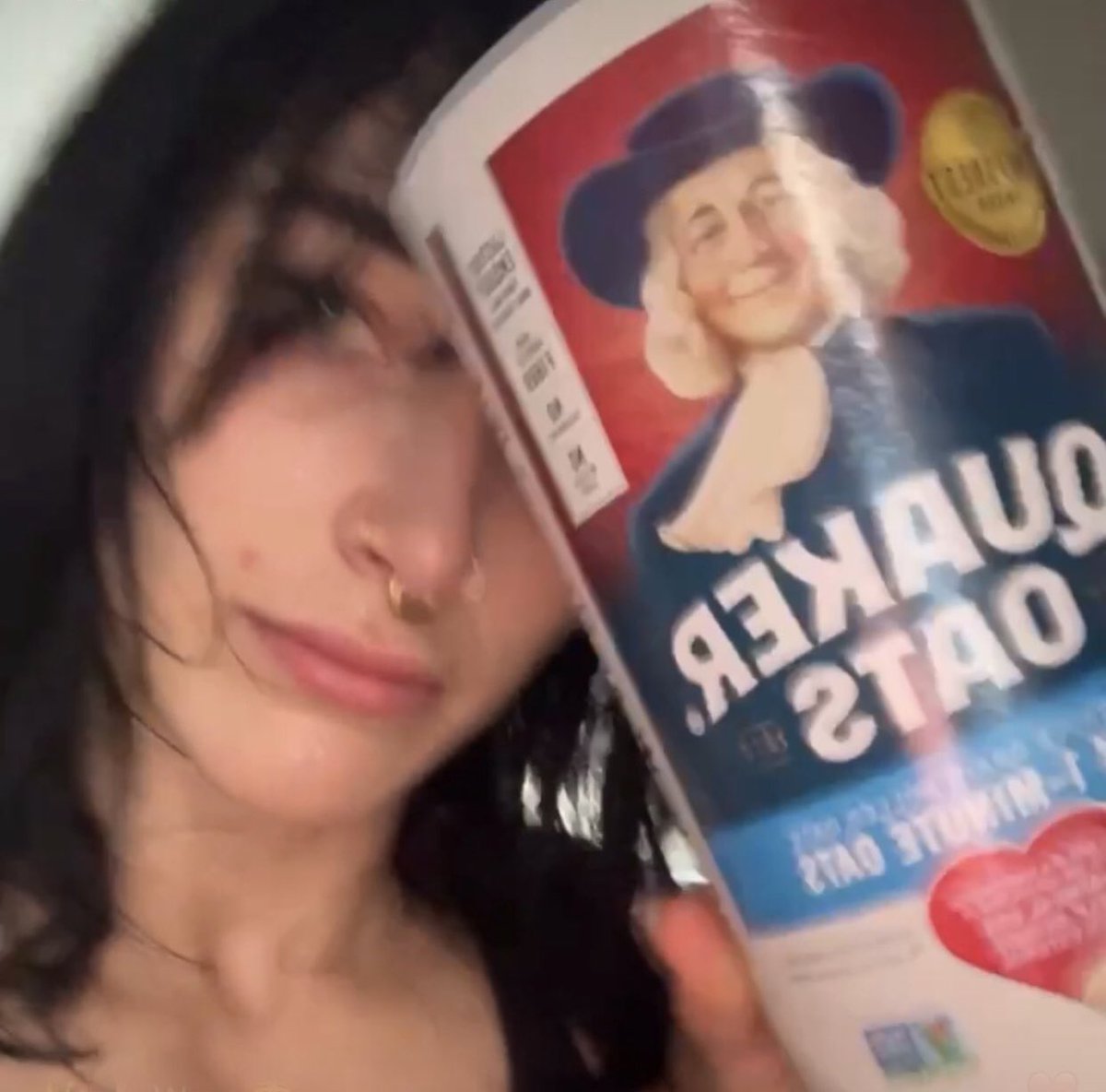 ANISRIPLEY's tweet photo. Its giving gym vlogs on gymtok bye😭 https://t.co/Go9CWG81JV