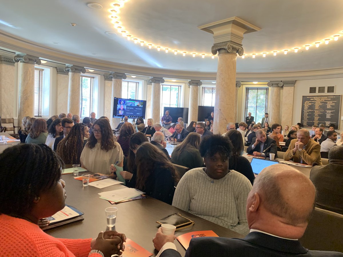 Full house for joint meeting of #msleg Senate and House Universities &amp; Colleges committees re: MS Ascent to 55 program which seeks to increase # of Mississippians w/ some degree of post-secondary training so as to strengthen workforce and labor market.