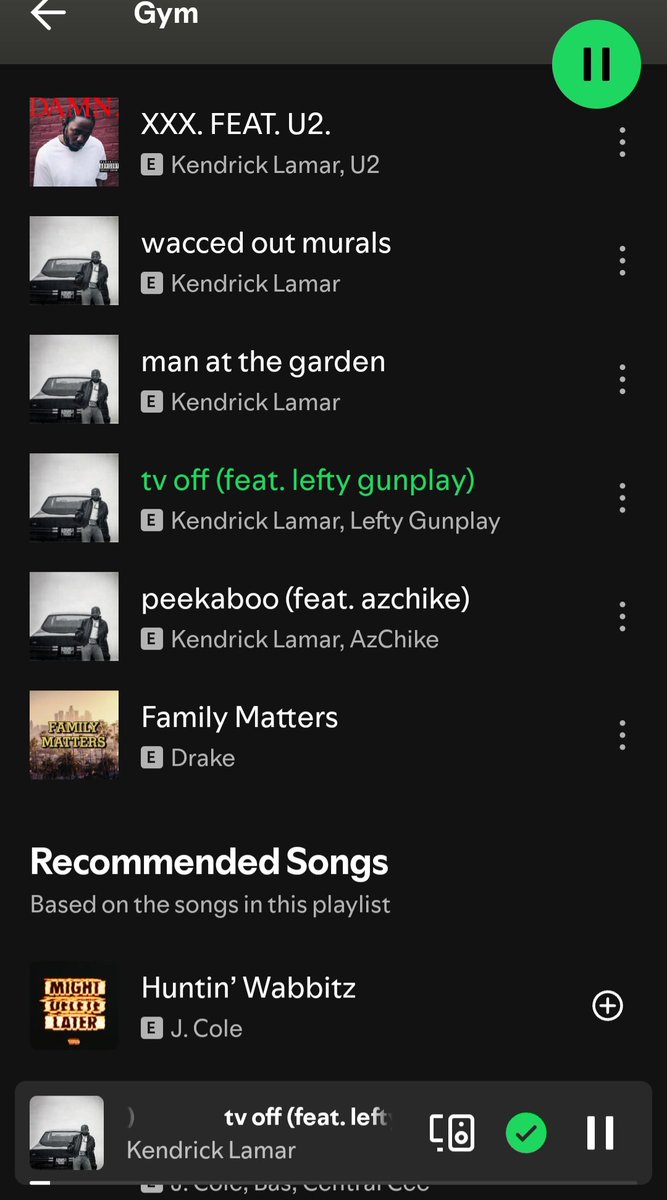 TheRealLloydyy's tweet photo. Alright gang.. who tf added dis? https://t.co/13Asb8ADBr