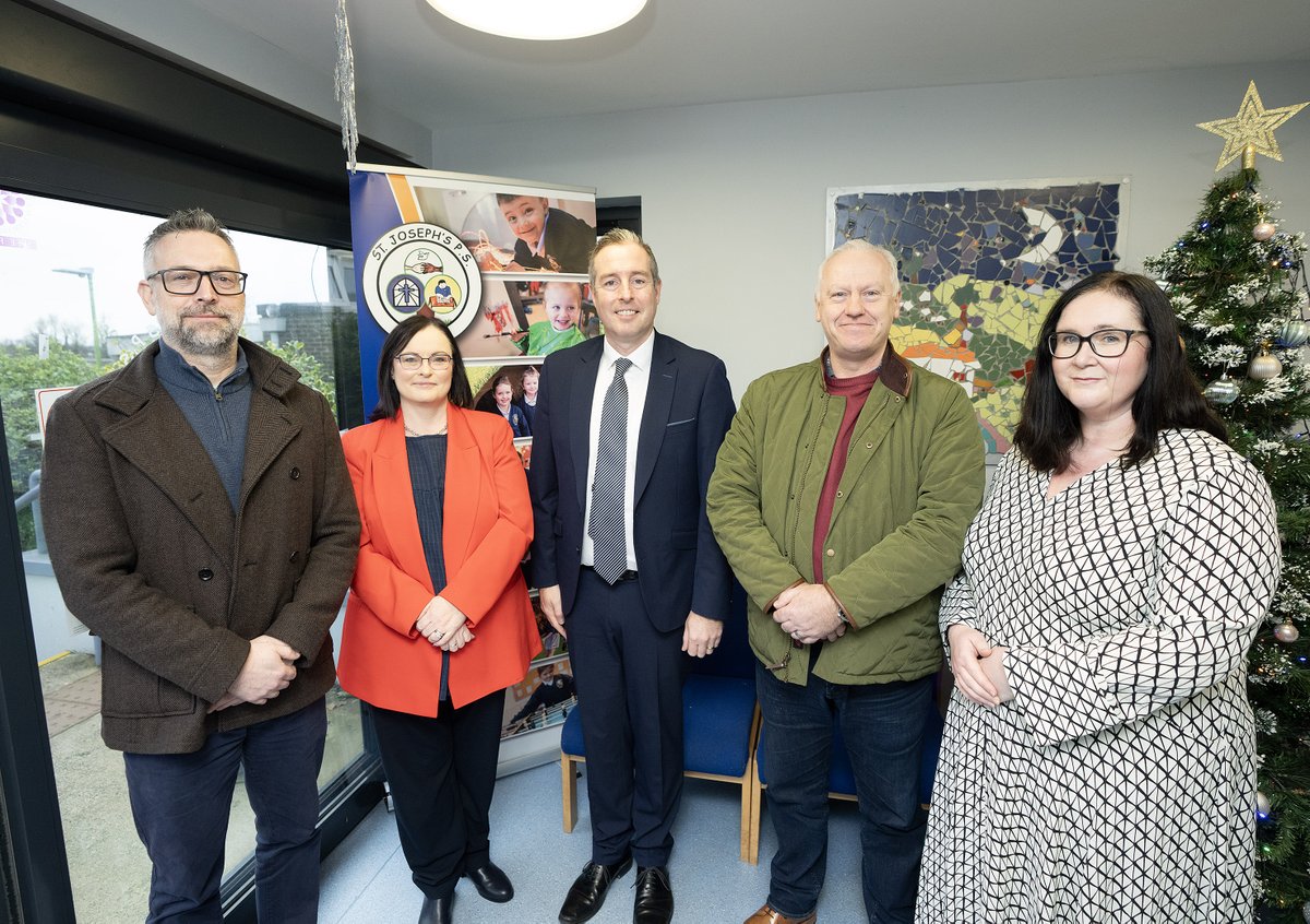The Education Minister <a href="/PaulGivan/">Paul Givan</a> visited St Joseph’s Primary School where he met Principal, Roisin Treacy, Vice Principal and SENCO, Siobhan McNeice, staff and pupils. He toured several classrooms, including the sensory regulation spaces the Cubbie and the Den, before seeing