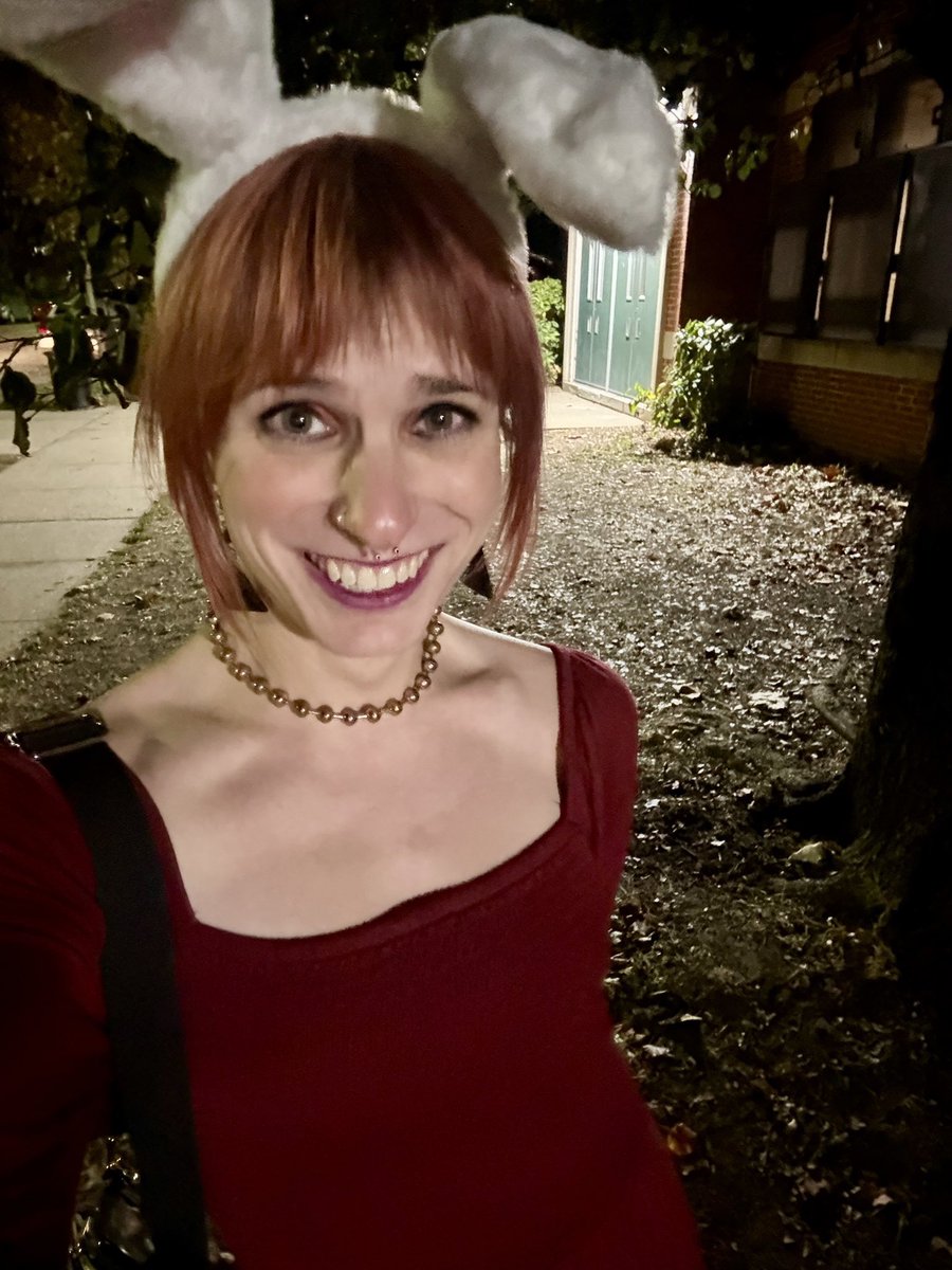 Larisa Alb🏳️‍⚧️ tweet media