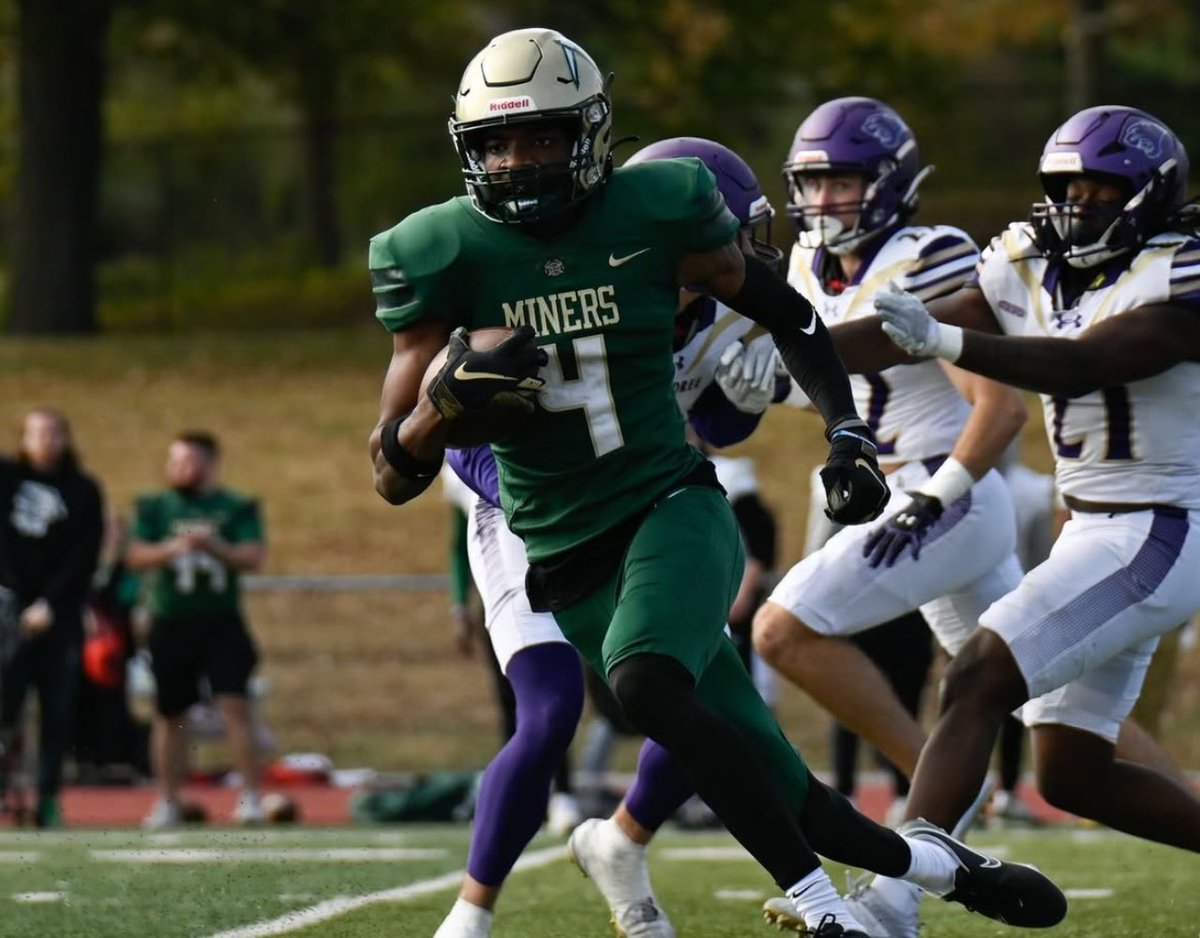 Coach Lorenzo Mitchell tweet media