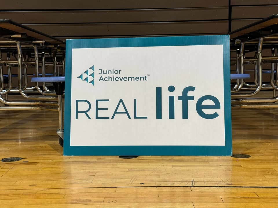 CACharterSchool's tweet photo. Thank you, Junior Achievement of South Central PA, for an amazing day! Our scholars loved the REAL Life program, learning budgeting, interview skills, and resume tips. https://t.co/iyhYJkn8Lt REAL Life program: https://t.co/QSAFgOhC58 #juniorachievement #builtforwhatspossible https://t.co/klNCgWSSkA