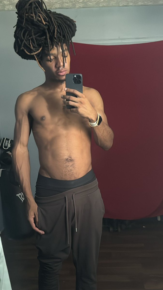Taking_yobitch's tweet photo. https://t.co/Au7gn55g6G