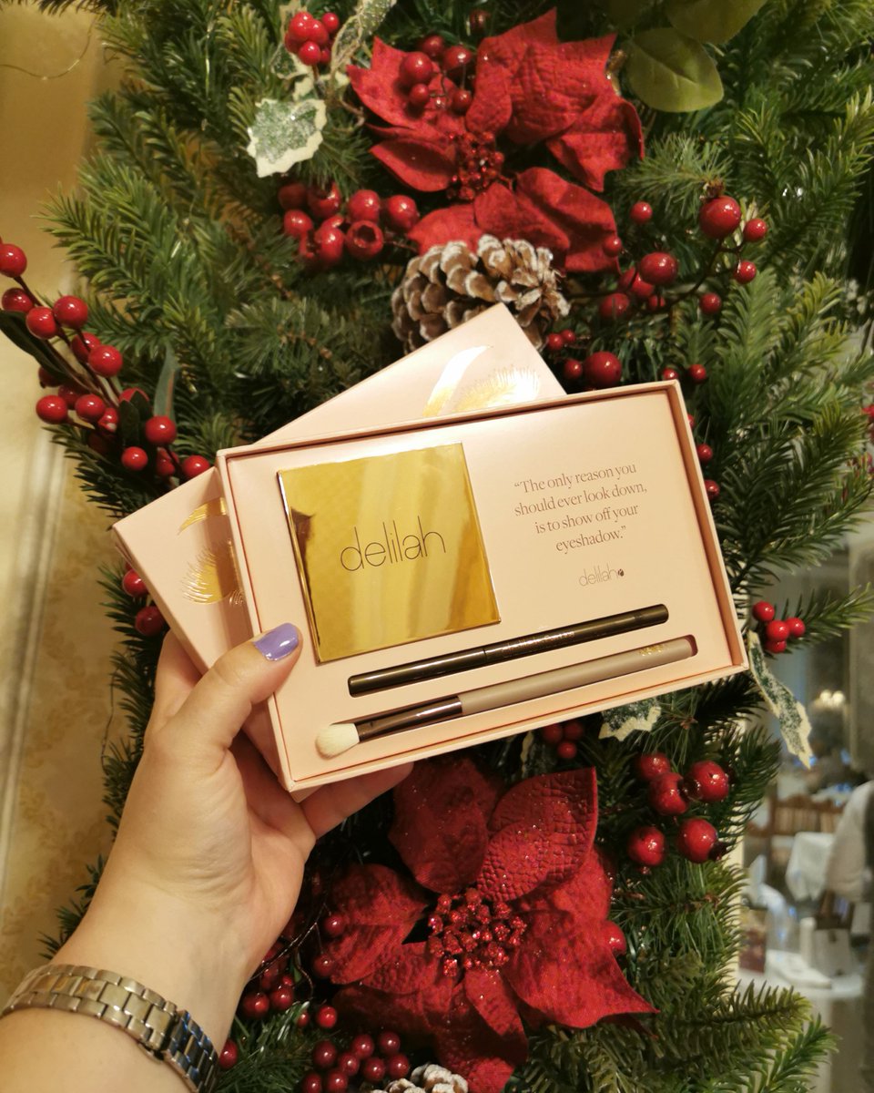 FrenchieMummy's tweet photo. ad🎄 Frenchie Xmas Competitions 2024 – Win 2 Delilah Cosmetics Sets Worth £156 🎄
To enter RT &amp; FOLLOW @FrenchieMummy &amp; @delilahcosmetic 

https://t.co/aVU5CxTK59

 #competition #winit #freebie #ukgiveaway #winitwednesday #freebiefriday #xmas #compers https://t.co/tiIJuA7l2I