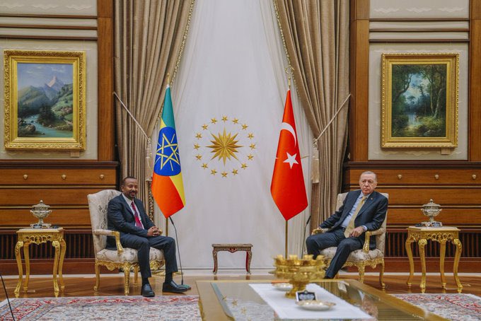 Prime Minister <a href="/AbiyAhmedAli/">Abiy Ahmed Ali 🇪🇹</a>'s delegation arrived in Ankara, Türkiye, and was welcomed by President <a href="/RTErdogan/">Recep Tayyip Erdoğan</a> at the Presidential Palace. This is our #Ethiopia, a country that consistently welcomes dialogue and believes this is the only rightful path to go forward!🇪🇹