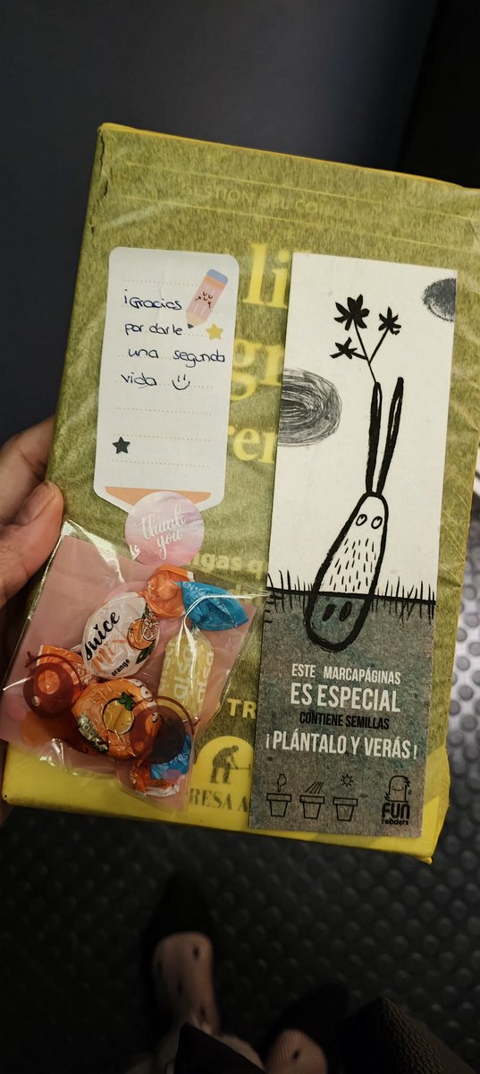 CRIS_taconassos's tweet image. Les coses boniques del @vinted 

#reutilitza #ecocompras