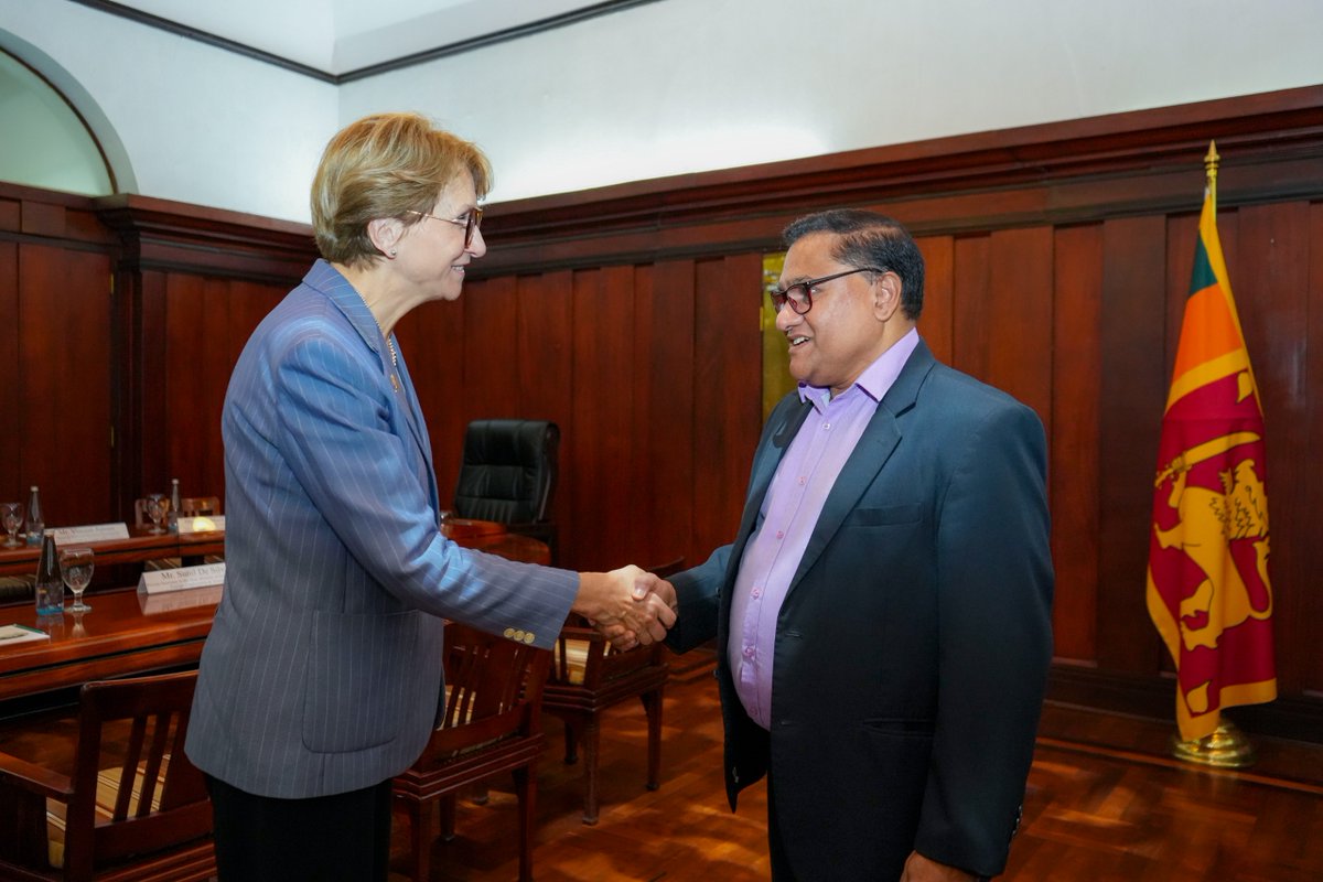 HMVijithaHerath's tweet photo. It was a pleasure to welcome Secretary General of the French Ministry for Europe and Foreign Affairs @amdescotes and her delegation today (11/12) at the Foreign Ministry. We discussed further avenues for mutually beneficial collaborations  in the maritime sector with the inauguration of the Regional Centre for Maritime Studies in Sri Lanka today as a Sri Lanka-France bilateral initiative. The Regional Centre is envisaged to serve as a Centre of Excellence in the Indian Ocean for academic and training collaborations in the maritime domain.  We reiterated shared commitment of our two nations to continue the upward trajectory in the Franco-Sri Lanka bilateral partnership.
🇨🇵 🇱🇰