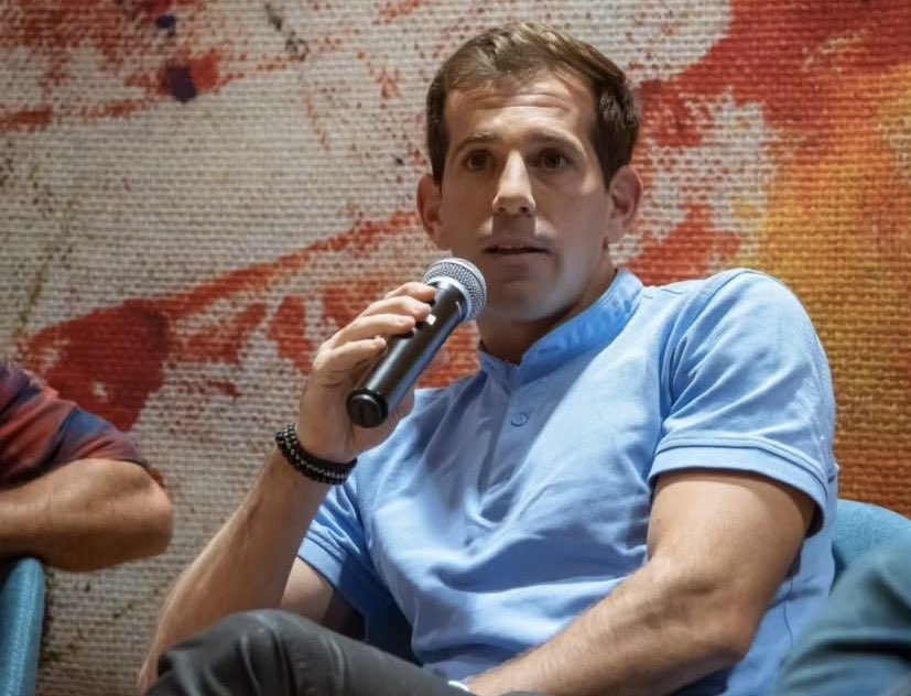 “Solo el 1% de los futbolistas uruguayos les da para vivir de ahorros. Ahí vi un problema grave y estamos armando un fondo que le permita tener al futbolista retirado 1 año de salario mientras pueda conseguir trabajo”.

🗣 Diego Riolfo sobre el Fondo de Retiros de la <a href="/Mutual_Uru/">MUFP</a>