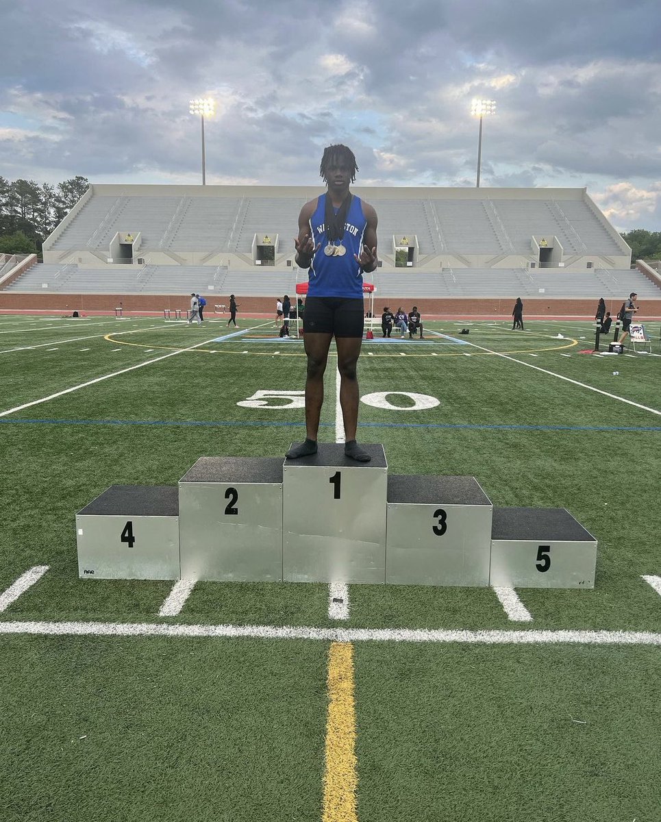 Kameran warren (@thatboykam4x) on Twitter photo Track & field recruitment still open
C/O 2026
GPA: 3.0
100m: 10.46
200m: 21.25
Number: 404-663-1915
Email: kameran.warren09@icloud.com Track & field recruitment still open
C/O 2026
GPA: 3.0
100m: 10.46
200m: 21.25
Number: 404-663-1915
Email: kameran.warren09@icloud.com