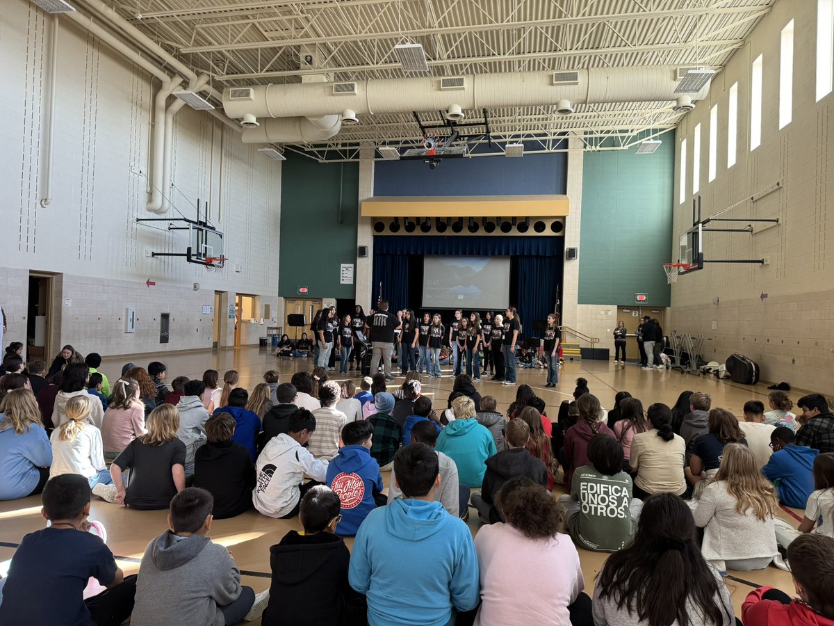 Thanks to the <a href="/HughesMSBand/">Hughes MS Band</a> and Hughes Choir for coming out and performing for our 5th grade students today!
<a href="/Hajek_Hawks/">Hajek Elementary</a> <a href="/BISD_FineArts/">BISD Fine Arts</a>