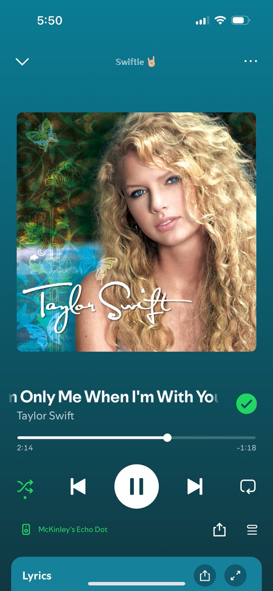 ReadyForIt1989's tweet photo. This song would’ve been so freaking fun on eras tour. 
Prediction: it’s going to absolutely take off and become a viral tik tok song when debut is rereleased. https://t.co/9SKfCoo9AO