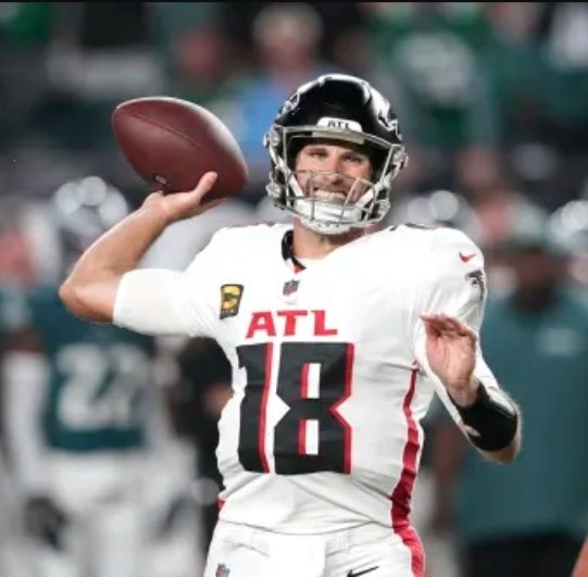 MrRedClay1's tweet photo. @TBM929 @randymac81 @putemupcdukes @MikeBellATL 
I believe Kirk is hurt because if you noticed on any pass he throws long or short, he shows all of his teeth!!! https://t.co/F452DefzwV