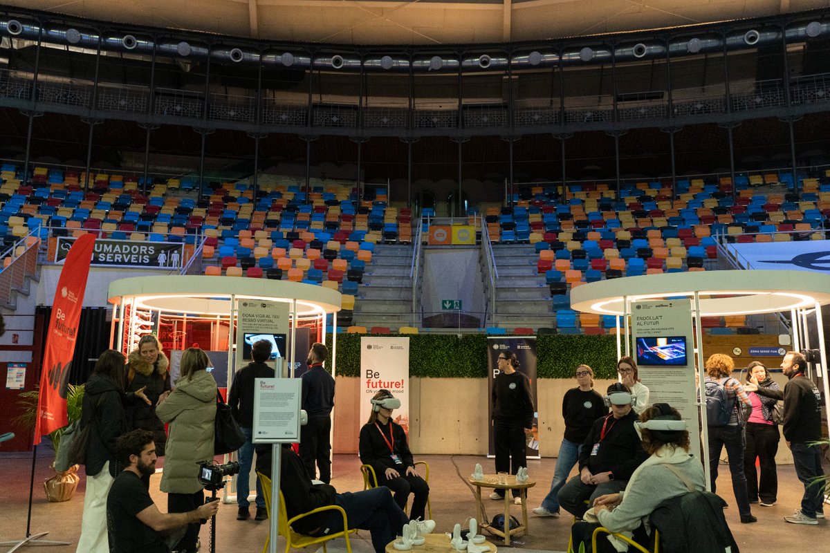 MWCapital's tweet photo. Avui, Tarragona s'ha transformat amb #BeFuture! 🌐 @MWCapital ha portat les últimes innovacions tecnològiques presentades al #MWC2024 a Connect@: Inn-tech 2024.

Els assistents han pogut:
🔹 Crear el seu bessó digital amb @BSC_CNS i @ELEM_Biotech
🔹 Gestionar l’energia ecoeficient amb @Wallbox_ES
🔹 Viatjar per la Catalunya industrial amb unes ulleres de VR

🤝 Amb el suport del @govern (@tic) i la col·laboració de @Dipta_cat.