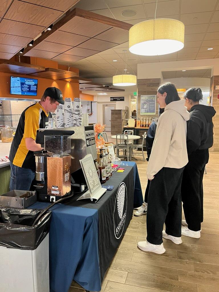 fogbustercoffee's tweet photo. Fogbuster Coffee Works - Taste the Difference!
Now with $3 flat rate shipping. https://t.co/cJVUvqOIff
#fogbustercoffee #airroastedcoffee #organiccoffee #fairtradecoffee #koshercoffee #gourmetcoffee #espresso #cappuccino #freshcoffee #freecoffee #coffeebreak #coffeedemo #java https://t.co/rtPlSYFBFA
