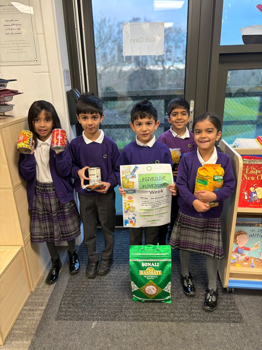 olive_bburn's tweet image. This week each class are building food mountains with their donations for our #Givetolive #Livetogive campaign. We can't wait to make our deliveries next week. 
#WinterGiftProgramme
 #ThankYou #FoodPoverty #WeAreStar #Service #Teamwork #Ambition #Respect