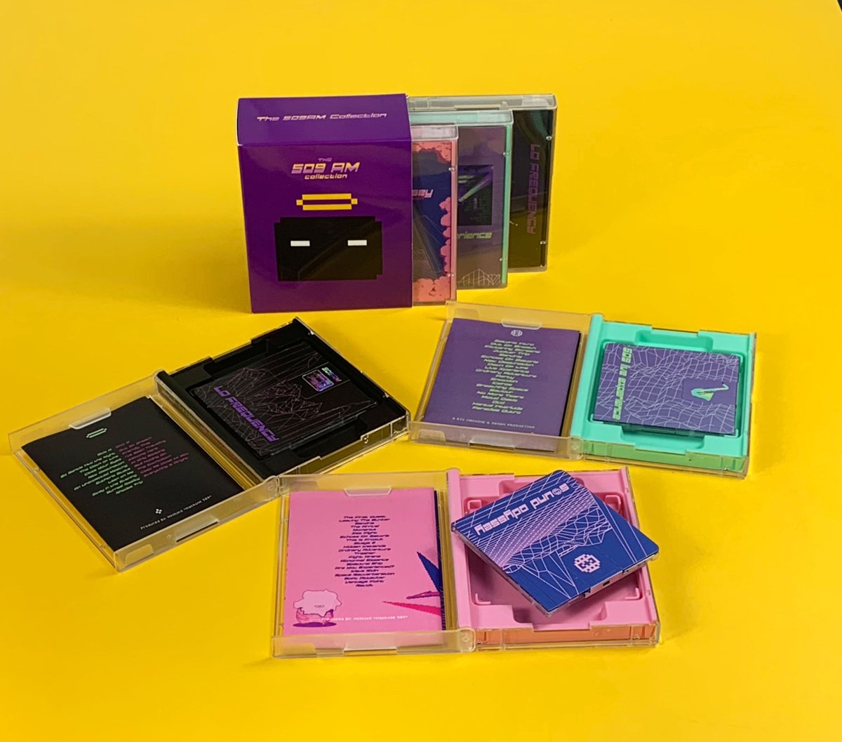 BandCDs's tweet image. Check out these triple minidisc boxsets! These fit a full sized minidisc case which come in many colours 🌈