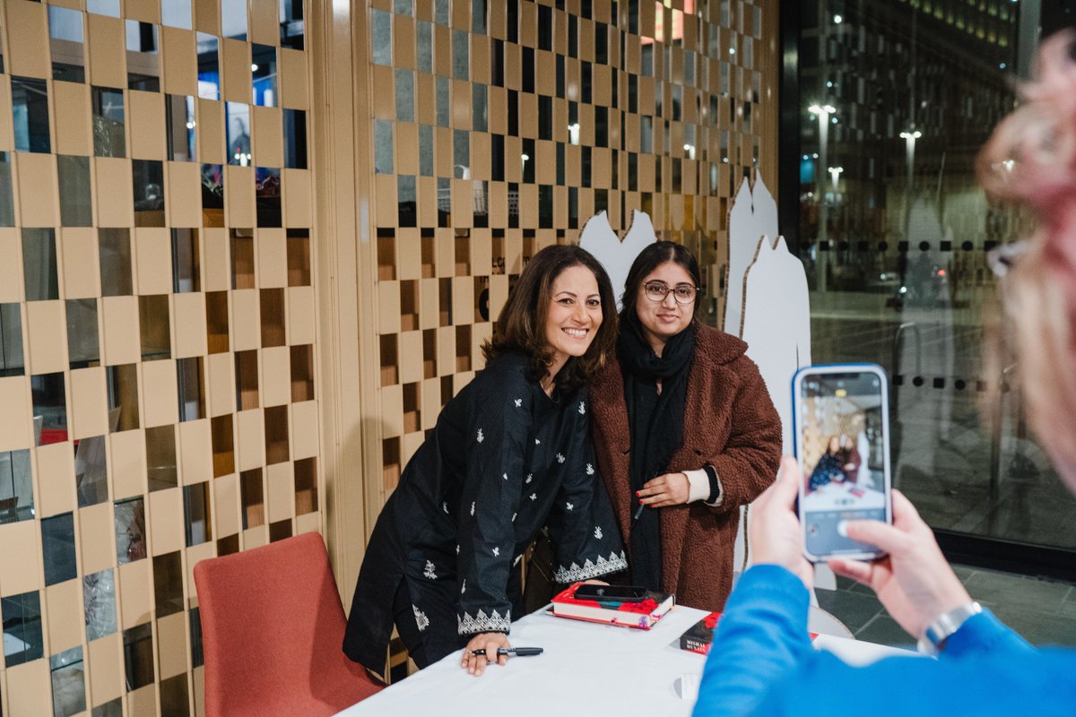 📚 Looking Back at #BLF2024 with acclaimed newsreader and journalist Mishal Husain. It is always a pleasure to see attendees enjoying our events! 

🔗 Sign up for our mailing list for 2025 updates! buff.ly/38TRboq