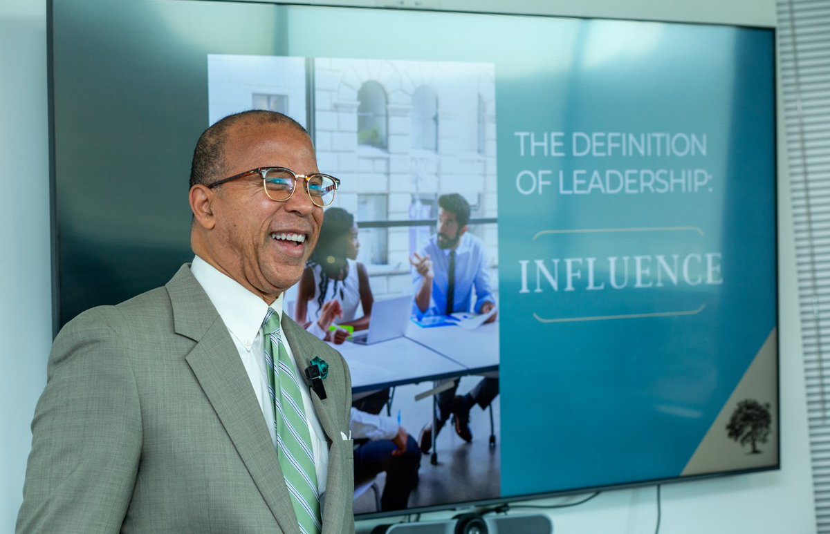 OccasionsInc's tweet photo. 🚀Become the business leader you want to be! INTRODUCING the 2025 Mastermind: Developing the Leader within You. This 6-month course is designed with ROI in mind! Invest in yourself!

🚧SALE: Now only $̶2̶4̶5̶0̶  $𝟏𝟗𝟔𝟎 until Dec 31st!
➡️LEARN MORE: https://t.co/JyB132I7xu https://t.co/ye59DxuM3h