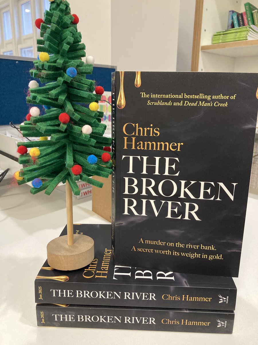 Bookywookydooda's tweet photo. The next Buchanan and Lucic novel #TheBrokenRiver from award winning Australian crime writer #ChrisHammer is out on 2 Jan. I’ve a handful of proofs to giveaway! RT/Follow to enter. UK only. Winners picked at noon Thursday 12 Dec. #Giveaway #CompetitionTime https://t.co/KzUHJ6Puo9