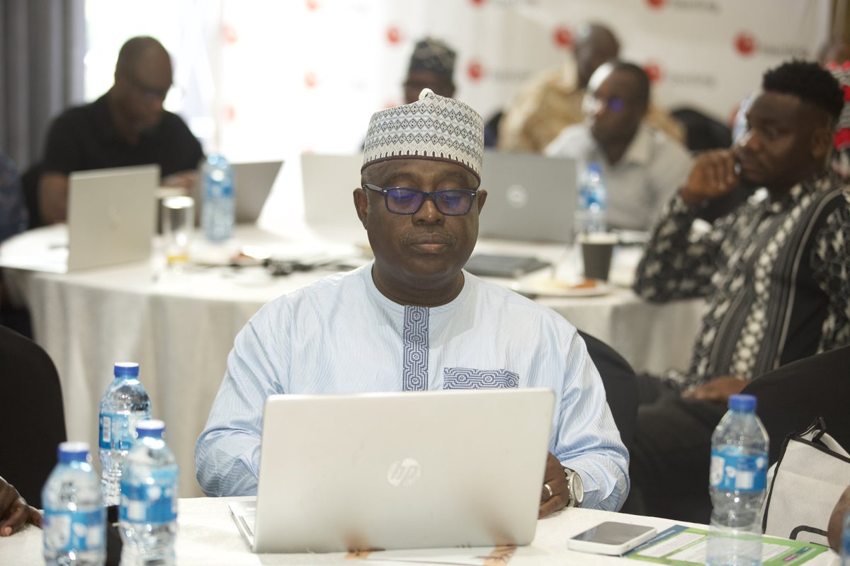 BrianGeorgeKE's tweet photo. Just finished moderating day 2 of @_AfricanUnion event in Lagos Nigeria 🇳🇬 with emphasis on feed and fodder sector investments, de-risking financing, strategic communication and sustainability. On to the next global stage 🌏
#GlobalModerator #WorldClassMC https://t.co/2fBaJxknMW