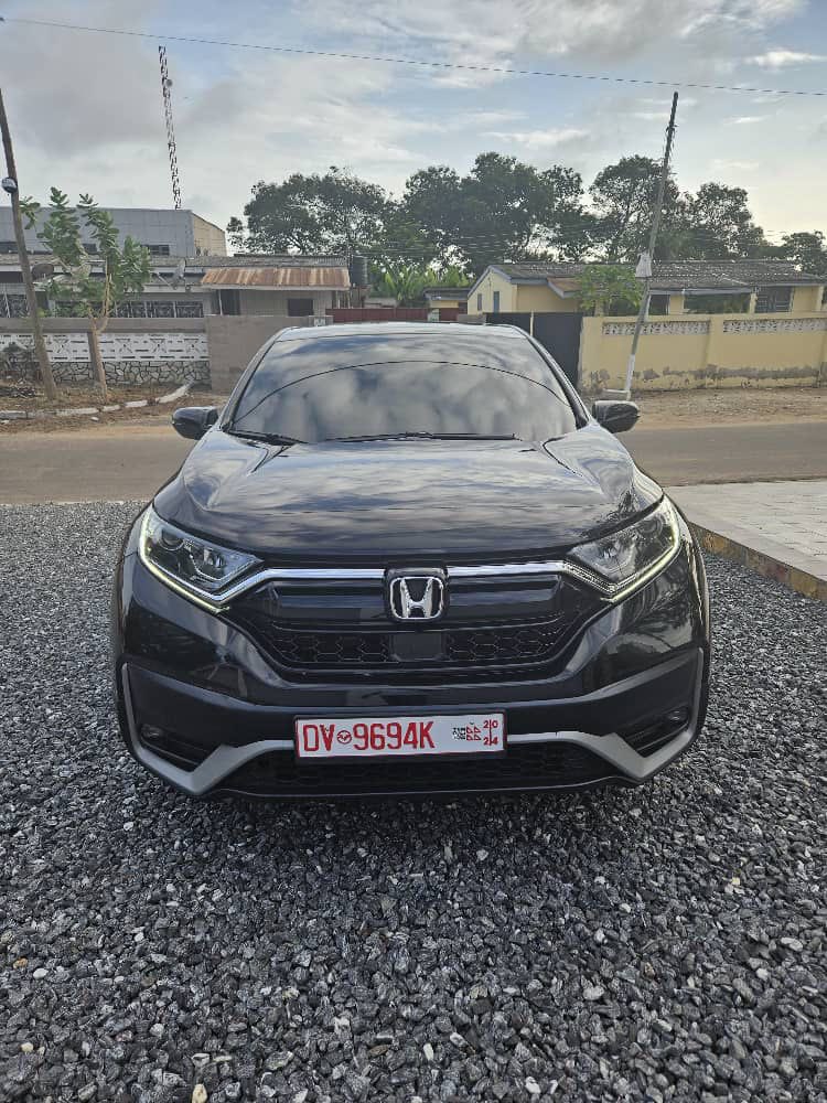 kyei_7's tweet photo. 2020 Honda CR-V Sports
Solid Engine (1.5L Capacity )
Fully Loaded 
Sunroof 
Push To Start
Cleared This Year
🇬🇭460,000

Contact: 0559907194 https://t.co/N8N2NnWv80