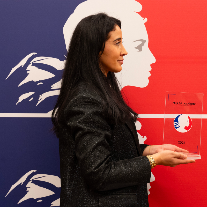 Interieur_Gouv's tweet photo. Récompenser des initiatives innovantes qui mettent en avant la #laïcité ? Fait ✅

Lundi, lors du Prix de la laïcité 2024, 11 lauréats ont été mis à l'honneur. 🏆

Découvrez leurs profils sur https://t.co/9GaDYDNCTr ...

… mais aussi en photos ! ⤵️