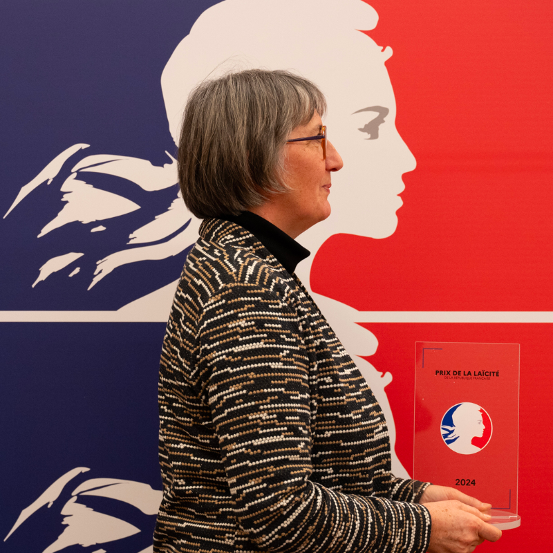 Interieur_Gouv's tweet photo. Récompenser des initiatives innovantes qui mettent en avant la #laïcité ? Fait ✅

Lundi, lors du Prix de la laïcité 2024, 11 lauréats ont été mis à l'honneur. 🏆

Découvrez leurs profils sur https://t.co/9GaDYDNCTr ...

… mais aussi en photos ! ⤵️