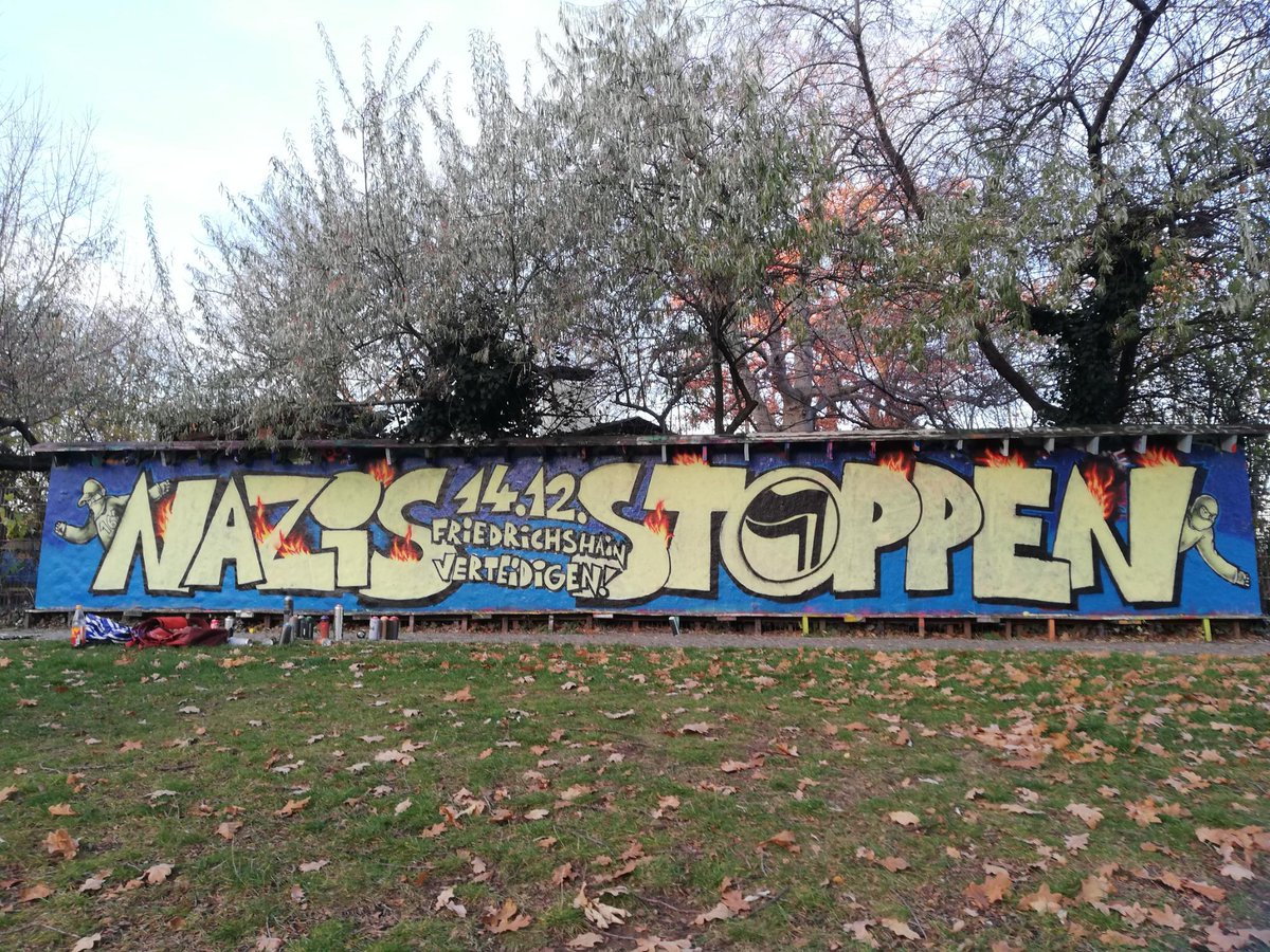 antifawb's tweet photo. Banden bilden und Nazis vertreiben! Eine Übersicht zur antifaschistischen Mobilisierung gegen den Aufmarsch des neonazistischen "Aktionsbündnis Berlin" https://t.co/FHUMbSC6Tg #b1412 #antifa https://t.co/j77kzmEu6S