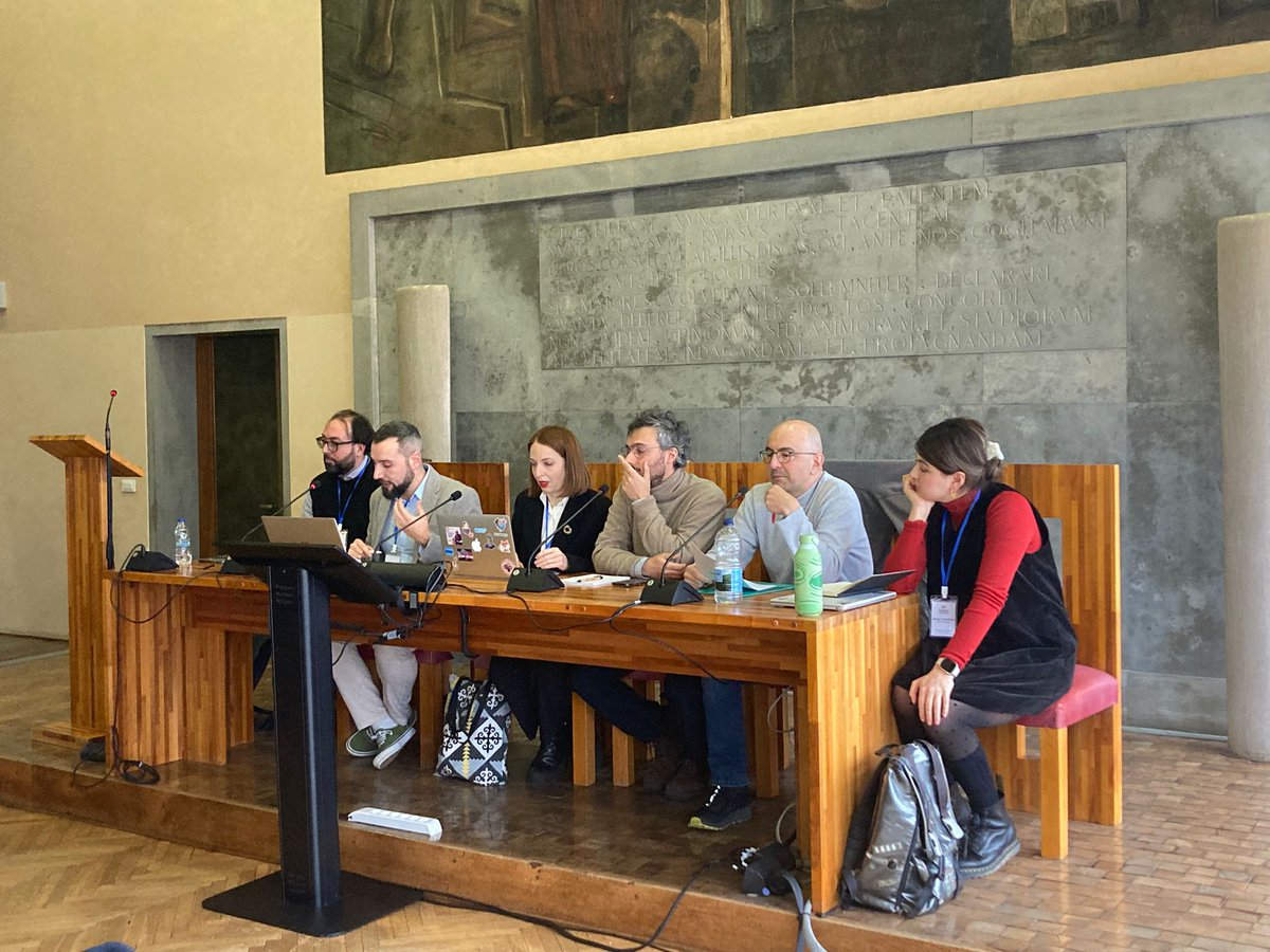 This was one of the best panels I joined during #ASIAC2024, where I chaired a discussion on an edited volume on precarious labour in Central Asia with contributions from <a href="/el_fra_ngo/">Franco</a> <a href="/BenedettiGiulio/">Giulio Benedetti</a> <a href="/Eugi_Pes/">Eugenia Pesci</a> <a href="/BinazirY/">Binazir Yusuf</a>. And <a href="/anceschistan/">Luca Anceschi</a> acted as a discussant!